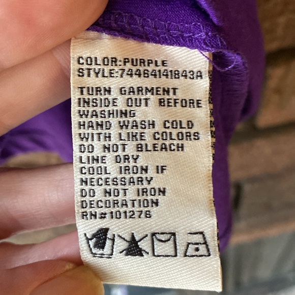 Eci New York Women’s size XL Purple Beaded Short Sleeve Blouse - Picture 8 of 8